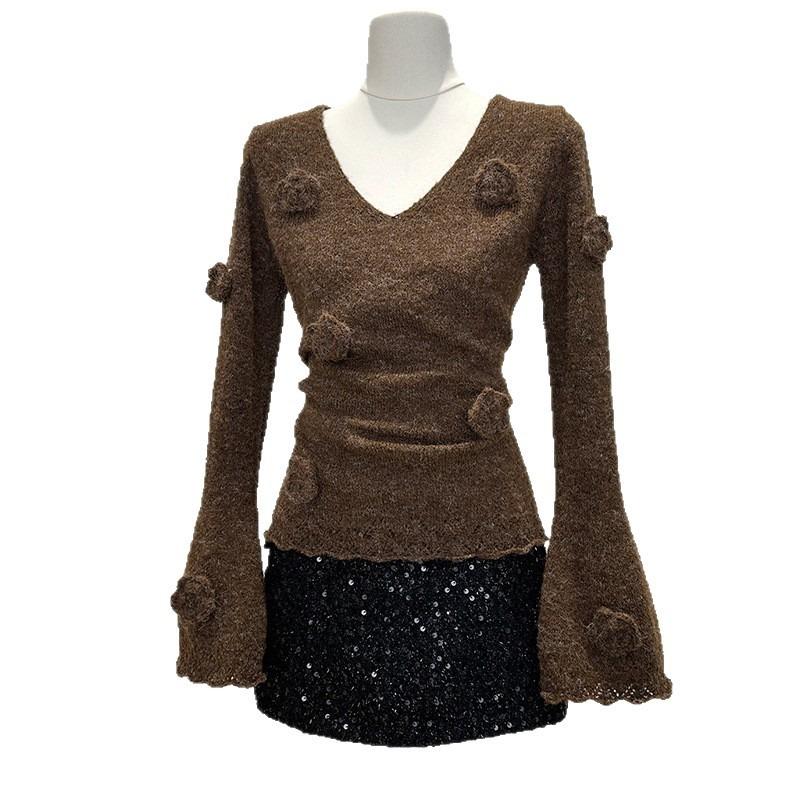 Three-dimensional flower knitted sweater autumn and winter new elegant temperament niche crochet horn sleeve V-neck bottoming sweater