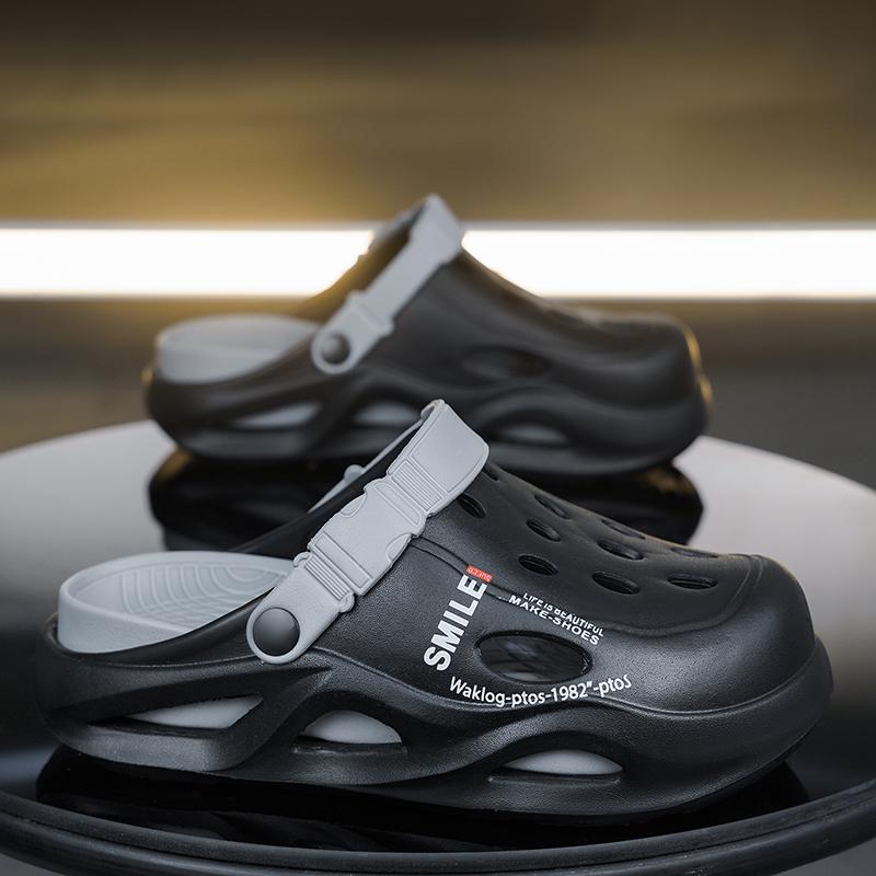 Fashion Men's Outdoor Slippers Sandals Beach Comfortable Slides Soft Clogs Men Casual Garden Shoes NEW Men Women Beach Sandals Slippers