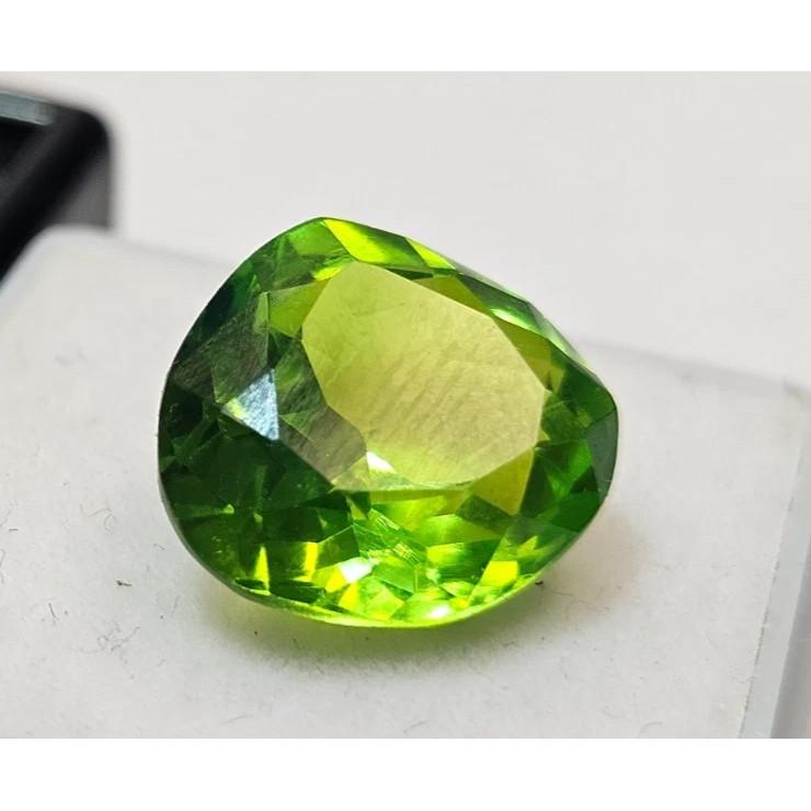 Peridot Green Natural 10+ Ct Pear Cut Fabulous Certified Loose Gemstone