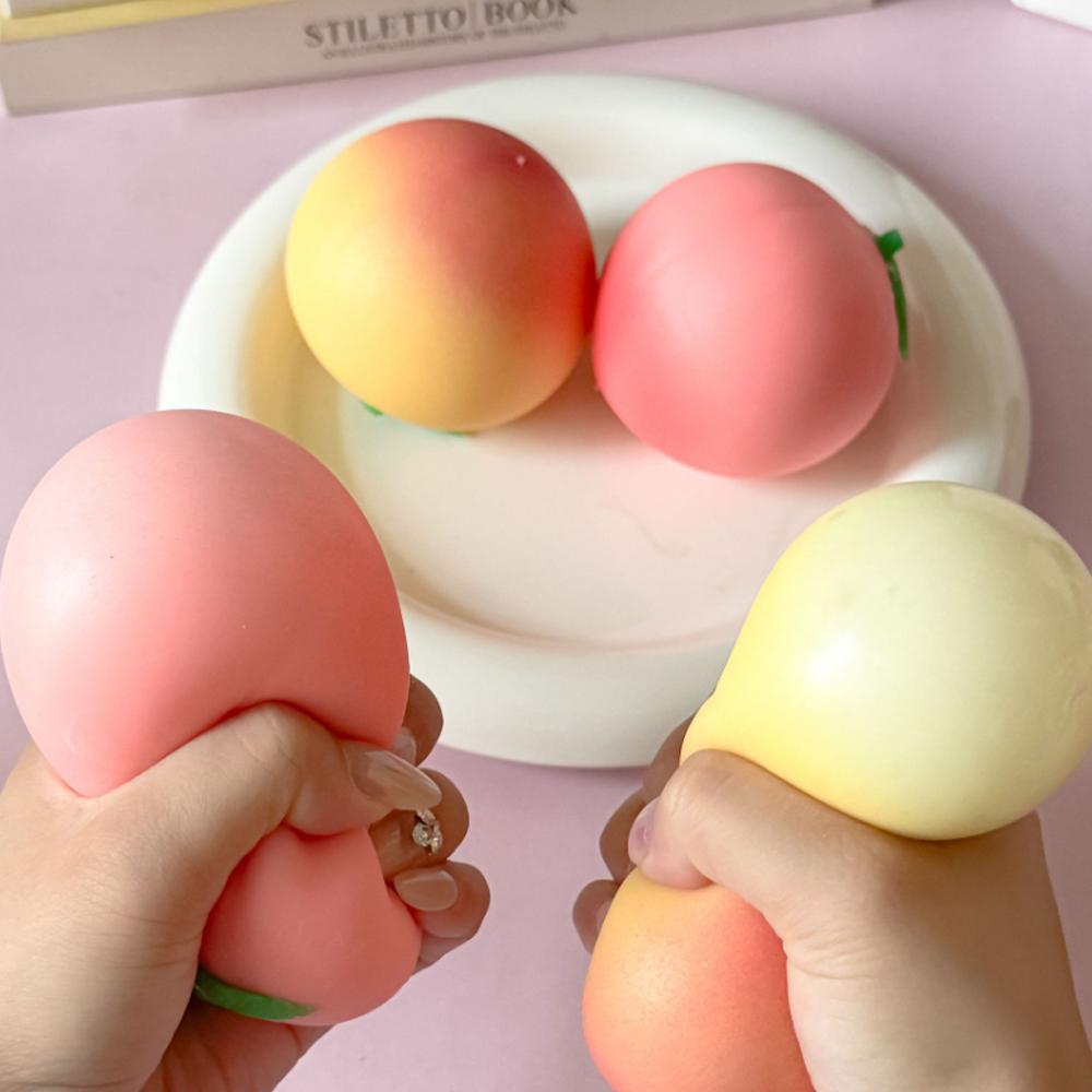 Cartoon Peach Fidget Toy Kawaii Kids Squishy Slow Rising Anti-Stress Decompression Toy Pu Squishies Gift