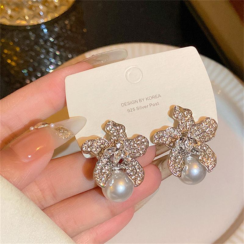 Fashion Crystal Zircon Bow Knot Stud Earrings For Women Elegant Flower Pearl Rhinestone Red Earring Party Christmas Jewelry Gift