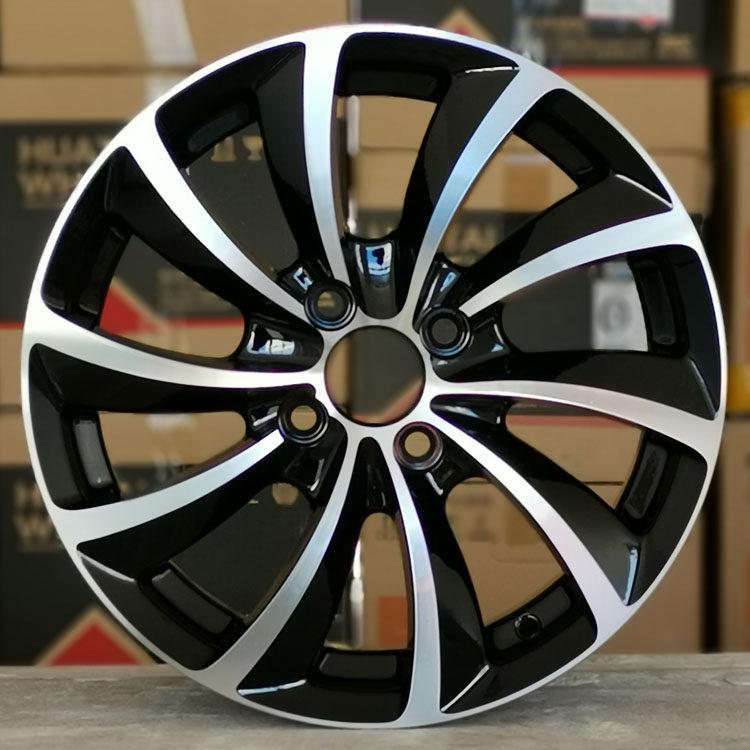 Reyna Alcazar & Touareg Steel Wheels with Yu Aluminum Rims, Wheel Hubs & Tire Rims for Venue Modification.