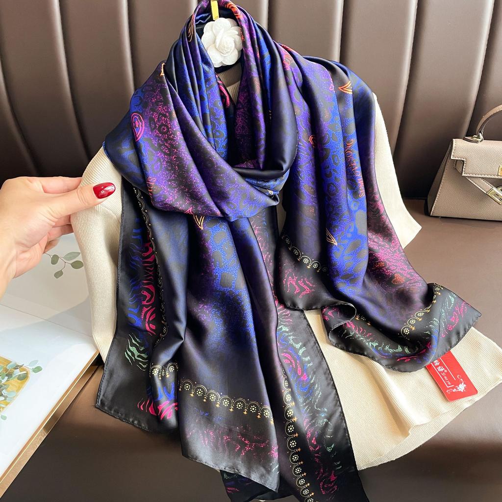 Spring and autumn sarong Li Jin satin thin section printing scarf female new Korean version of the hundred simulation silk shawl long scarf