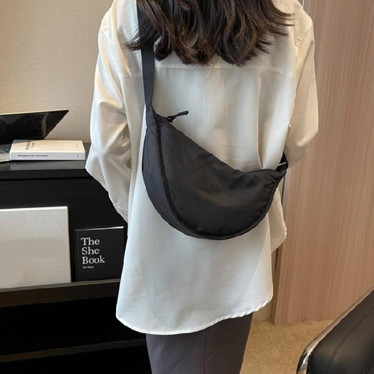 Simple Crossbody Bag for Women Nylon Shoulder Bag Dumpling Bag Satchel Bag