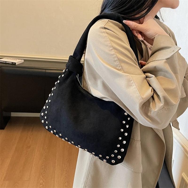 Rivet Faux Suede Shopping Shoulder Bag For Women 2025 Winter Retro Single Crossbody Bags Underarm Dumpling Sweet Tote Bags