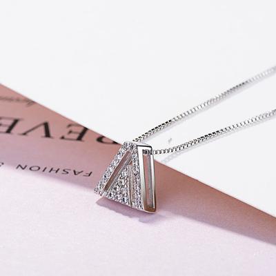 Necklace Fashion Temperament Classic Triangle Pyramid Women's Necklace Accessories Explosive Jewelry