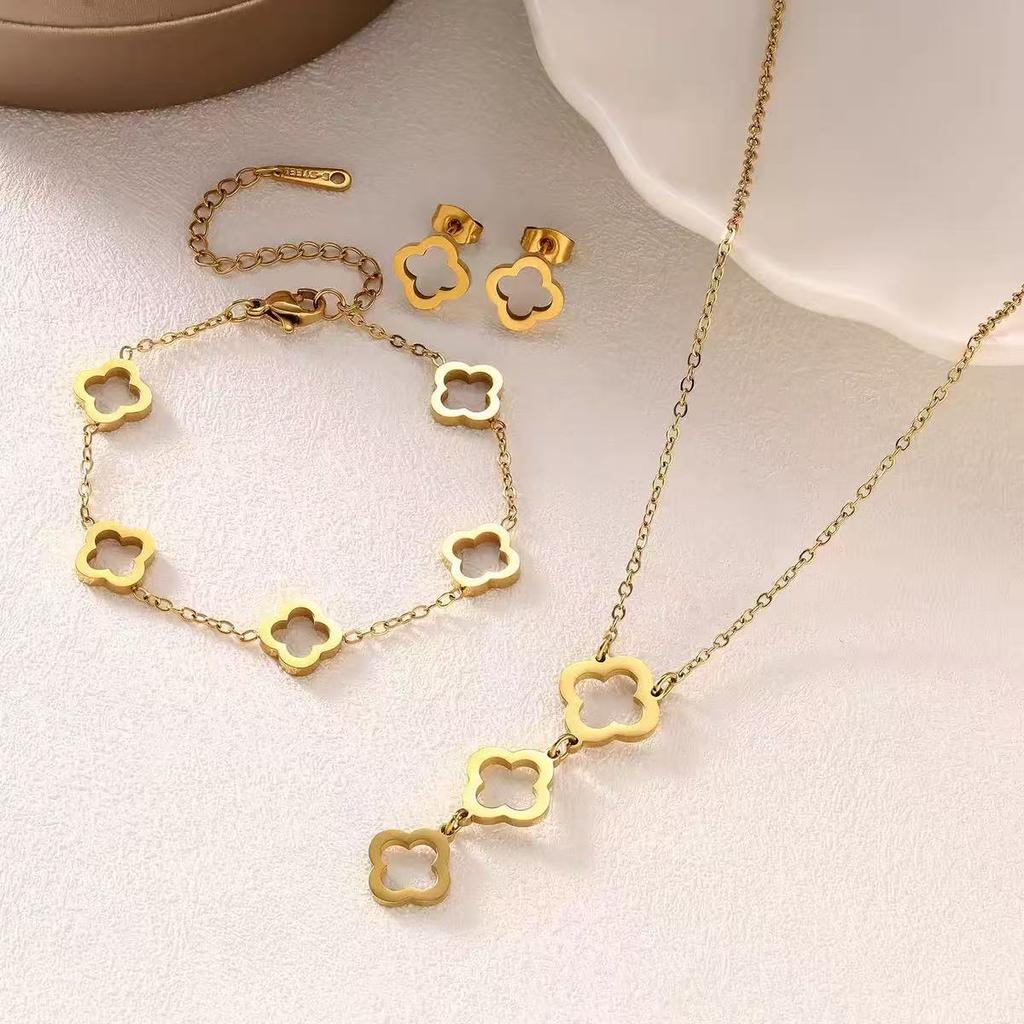 3PCS diamond studded clover fashionable versatile earring necklace bracelet set, the best birthday gift, Valentine's Day gift