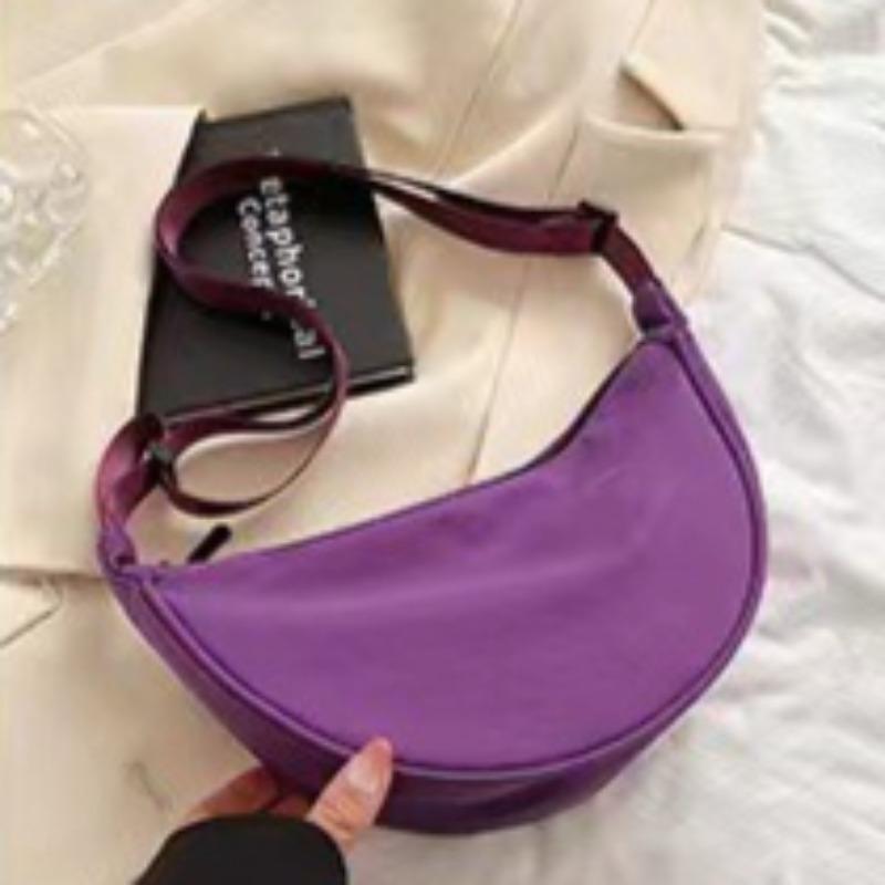 Taška přes tělo, Kabelka ve tvaru knedlíku, Lehká a sportovní taška přes tělo, Taška přes jedno rameno, Taška pod paží