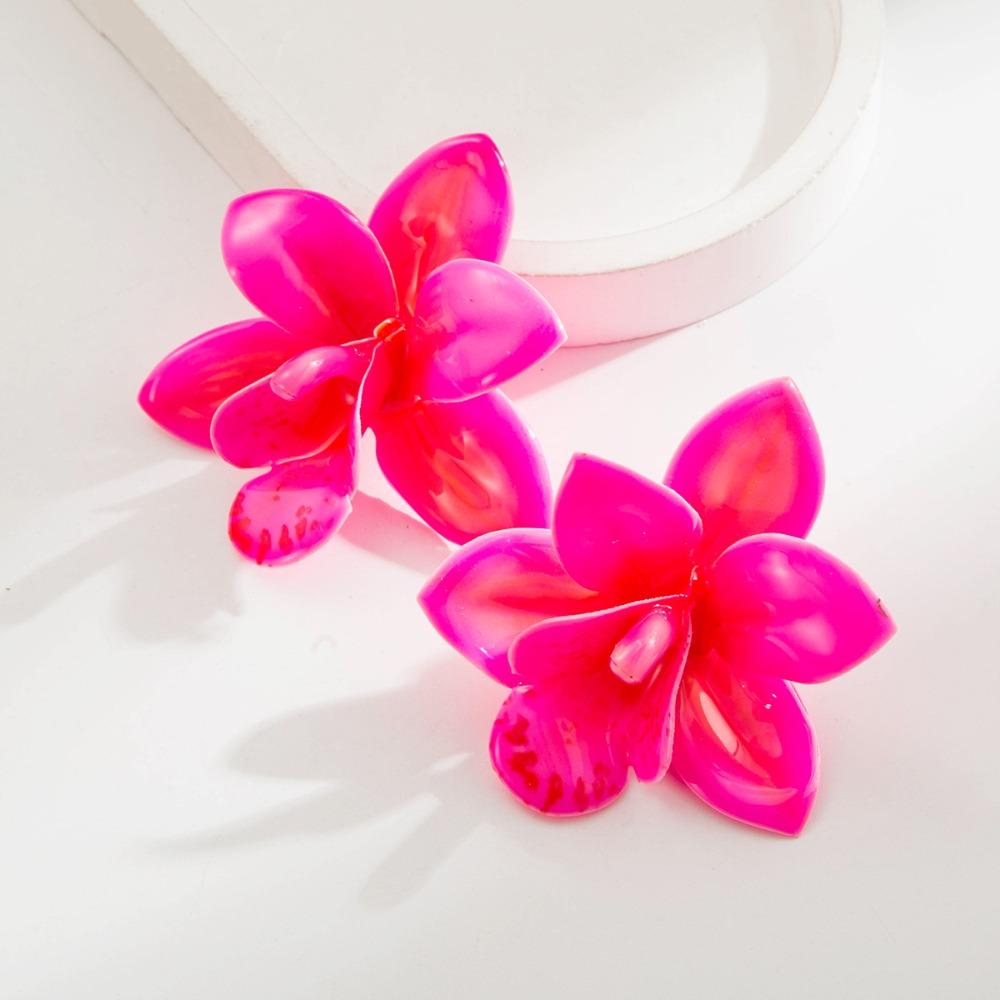 1 Pair Exaggerated Design Flower Stud Earrings Elegant Boho Earrings  Women Accessories