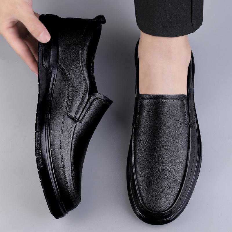 Men's Autumn Casual Slip-On Loafers: First Layer Cowhide Leather, Thick Sole, Breathable for Middle-Aged.