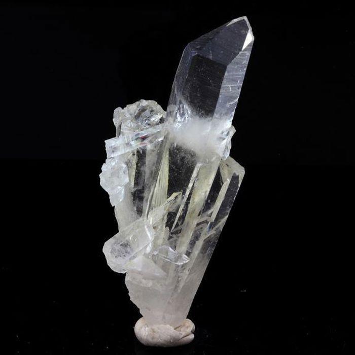 Pierres et Minéraux. Quartz. 81.37 ct. La Gardette Mine, Bourg d'Oisans, Isère, France.