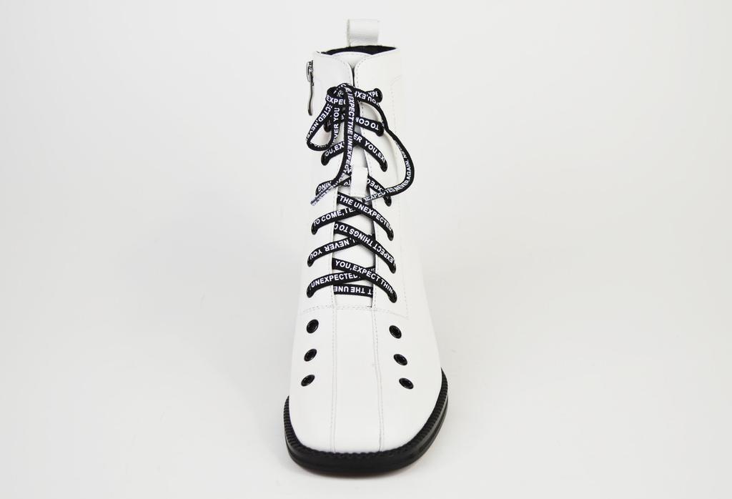 Lady Marcia Boots 690 600 36 White Leather