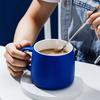 500ml Modrý keramický hrnek Dárkové balení Šálek na kávu Kreativní design Stříkající inkoust Snídaňový hrnek na ovesnou kaši Festivalový dárek Porcelánový hrnek