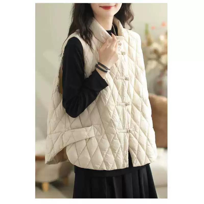 Winter Style Literary Retro Disc Buckle Lightweight Down Cotton Waistcoat Ladies Small Waistcoat Women