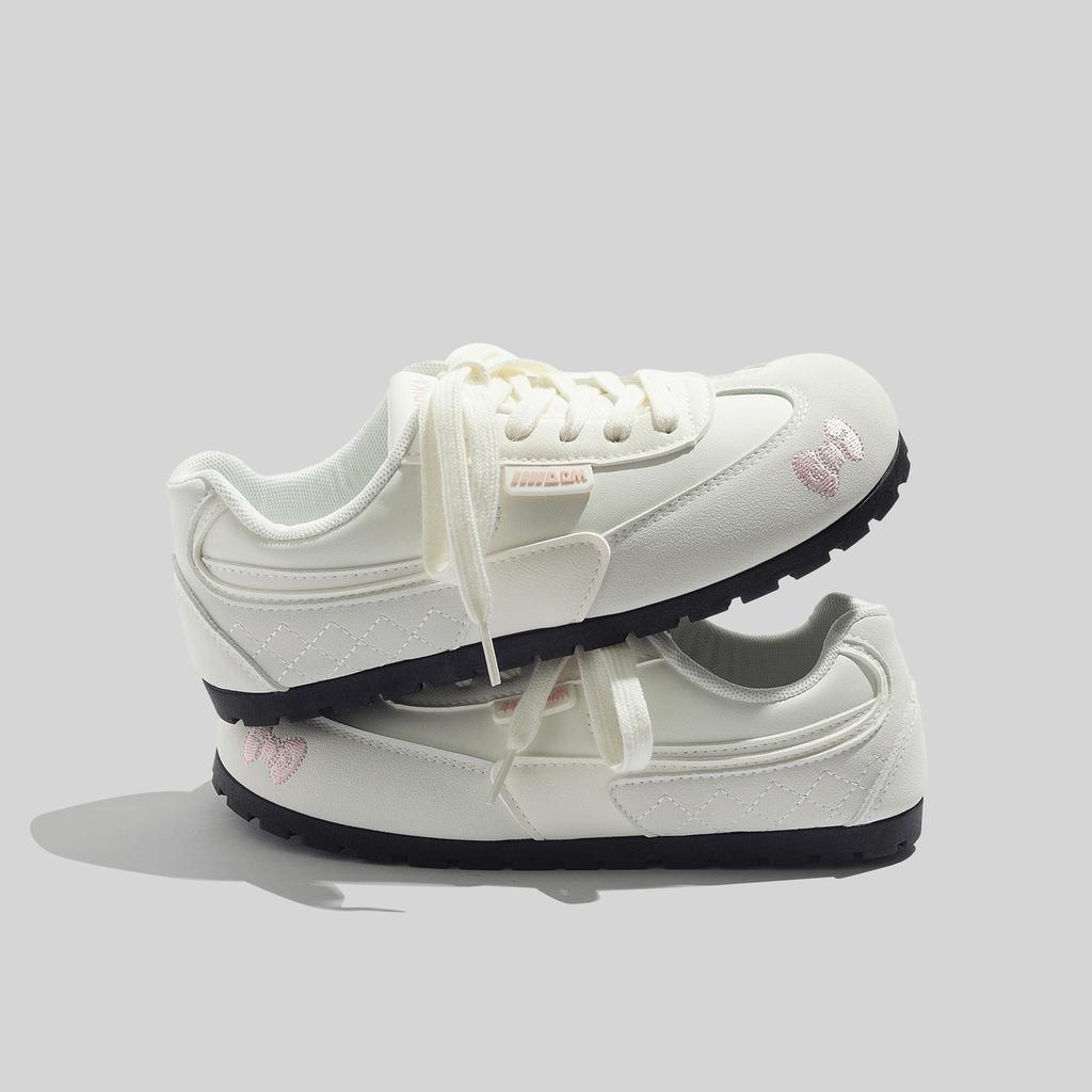 Women's Casual Shoes 2025 Autumn New Trend Comfortable Soft Sole Non Slip Flats Lightweight Breathable Lace Up Vulcanized Shoes