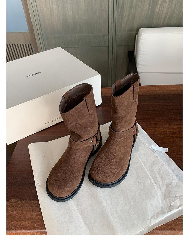 Grape Mother Internet Celebrity with the Same Style, Zurich Autumn~ Versatile Round Head Metal Buckle Retro Low Heel Western Short Boots Women