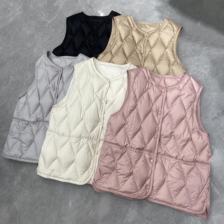 Crew neck down vest women's short new light and thin inner liner fashionable foreign white duck down vest winter
