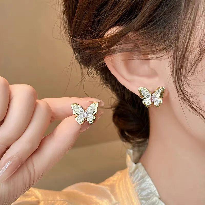 Zircon butterfly stud earrings fashionable, sweet and exquisite earrings light luxury high-end earrings women