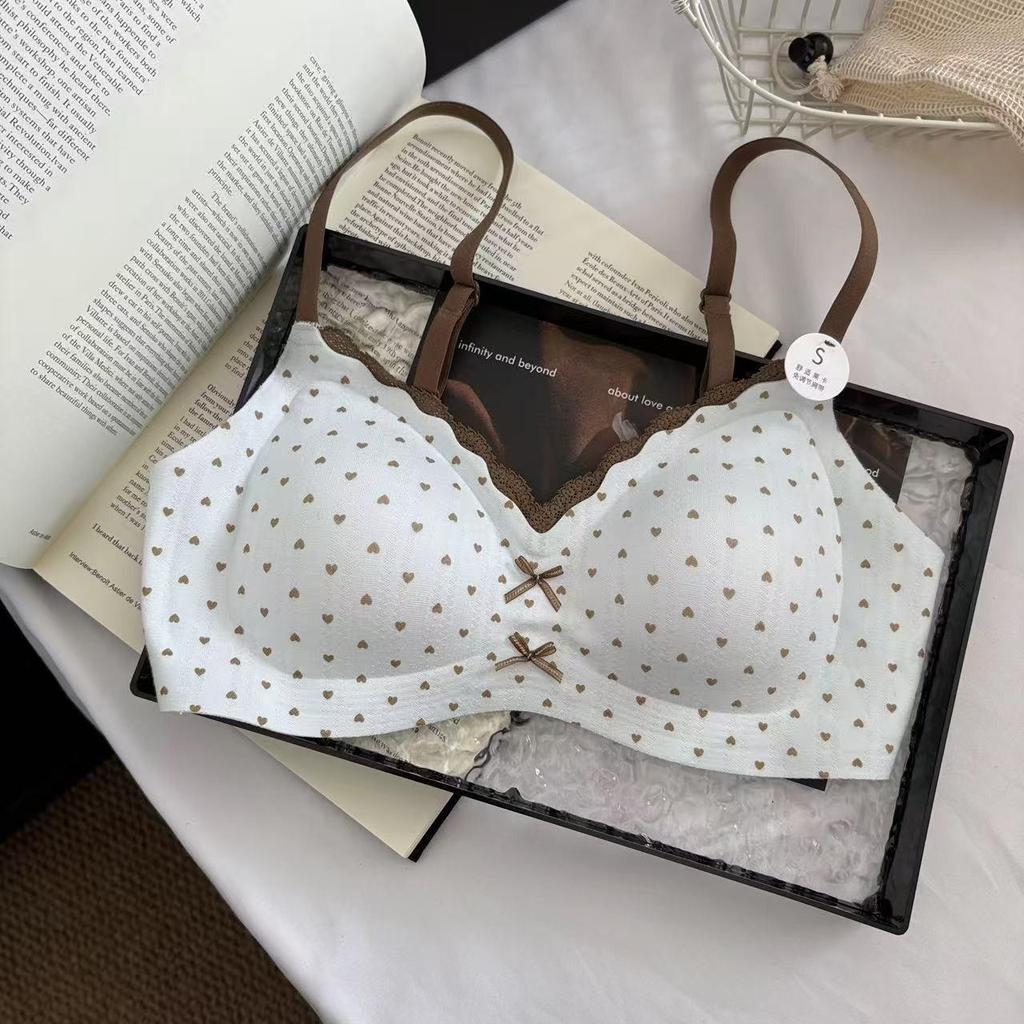 Japanese Sweet Lace Color Block Push-Up Bra for Women - Seamless, Anti-Sagging, Small Bust Support, Beautiful Back Design