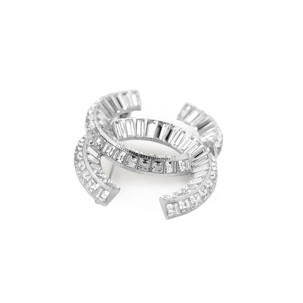 Chanel Classic Double C Fashion Casual Alloy Brooch Women accessories Silver A63085-Y02003-Z3502