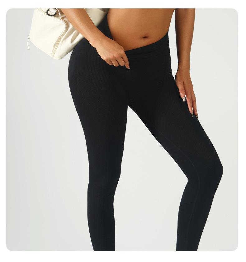 Seamless High-Waist Peach Butt Yoga Pants: Slimming, Tight, Cropped Training Outerwear