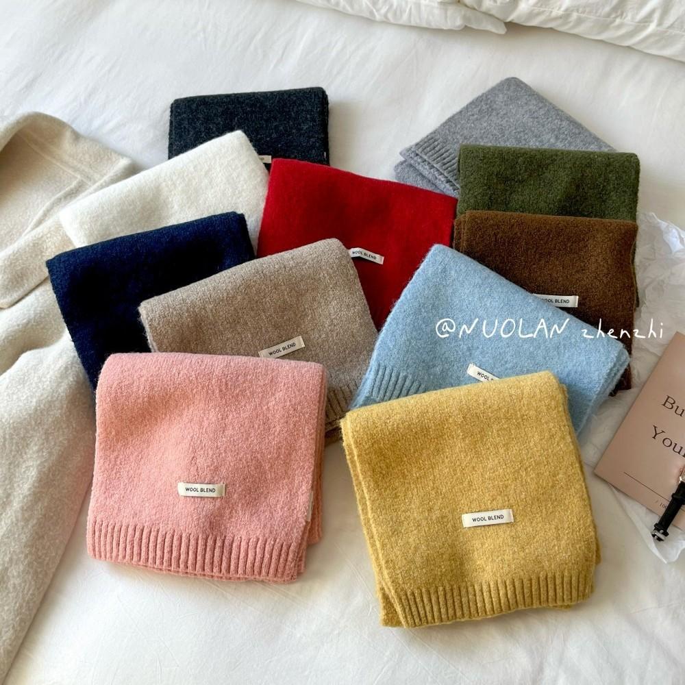 Solid color atmosphere versatile soft waxy wool blended knitted scarf women's autumn and winter white student wool scarf wholesale