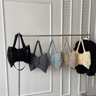 Nylon Puffer Schultertasche Damen Schleife Tragetasche Verstellbarer Riemen Damen Handtaschen Geldbörse Lässige Umhängetasche Messenger Bag CLE