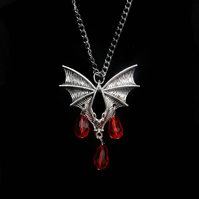 Gothic Bat Pendant Necklace And Earrings Set With Alloy Material For Alternative Fashion Enthusiasts