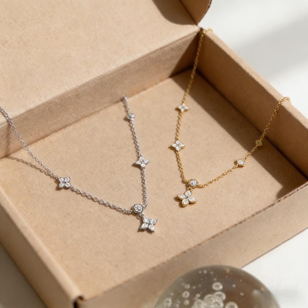 Inlaid Zircon Four-leaf Flower Chain Necklace Women Niche Light Luxury Stainless Steel Tassel Clavicle Choker Fashion Jewelry