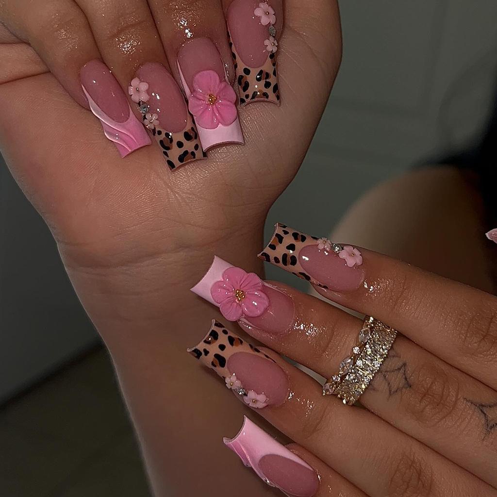 24 Stuks Lange Vierkante Press-On Nagels Frans Blauw Glitter Bloemen Design Plak Op Kunstnagels Voor Vrouwen Draagbare Manicure Tips