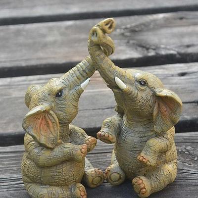 Creative Desktop Decoration Resin Couple Elephant Decoration Home Double Elephant Statue Holiday Gift Decoration Small Ornaments