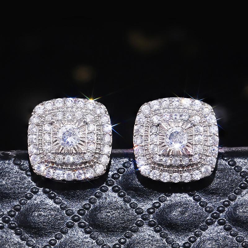 Huitan Luxury Crystal Zircon Women Stud Earrings Zinc Alloy Color Shiny CZ Accessories Daily Wear Delicate Girl Gift Fashion Zircon