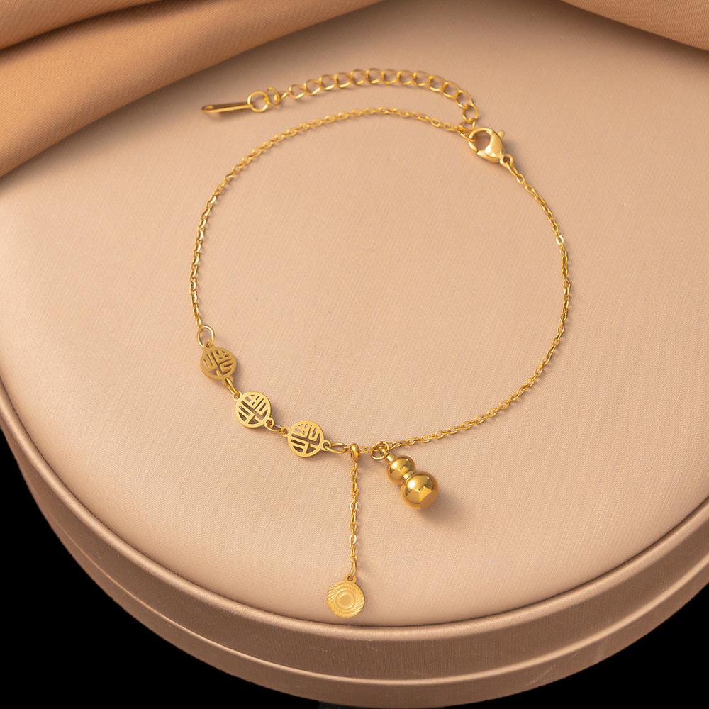 French Titanium Steel Heart Choker Necklace And Bracelet Set Sweet Peach Heart Tassel Design Women Jewelry