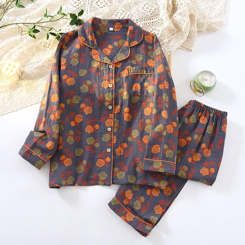Floral Jacquard Cotton Cardigan & Loungewear Set for Middle-Aged Women