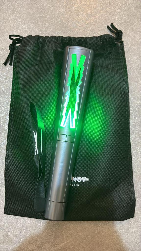 [USED] LE SSERAFIM Official Lightstick