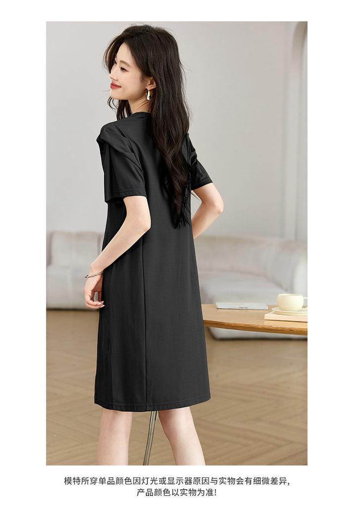 Design a high-end casual dress, women's summer straight tube skirt, sports style dress, mid length skirt, women's skirt