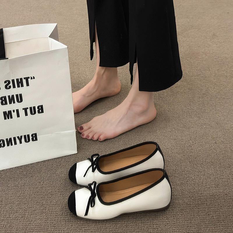 Gentle ballet ladyshoes flats French retro soft-soled silver new Chinese silver single shoes Spring Xiaoxiangfeng women's shoes