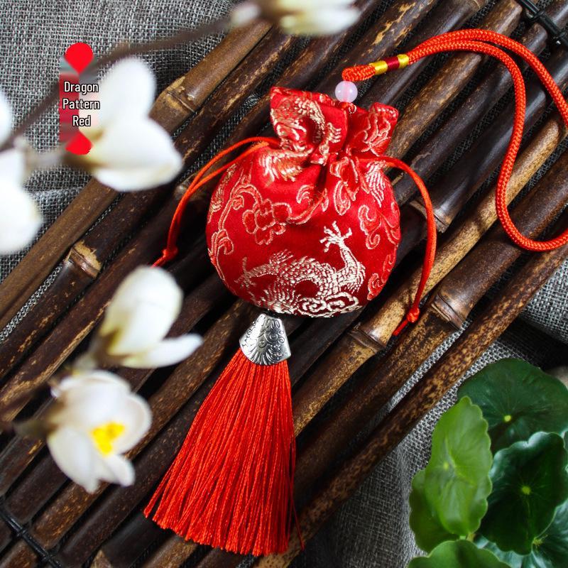 Dragon Boat Festival Herbal Sachet: Lavender & Mugwort Scented Cloth Pouch