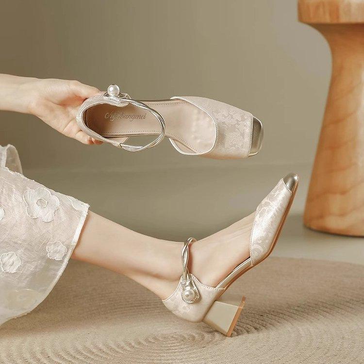 Baotou Sandals Women's 2025 New Summer National Style New Chinese Style with Cheongsam Single Shoes French Temperament Square Head High Heels