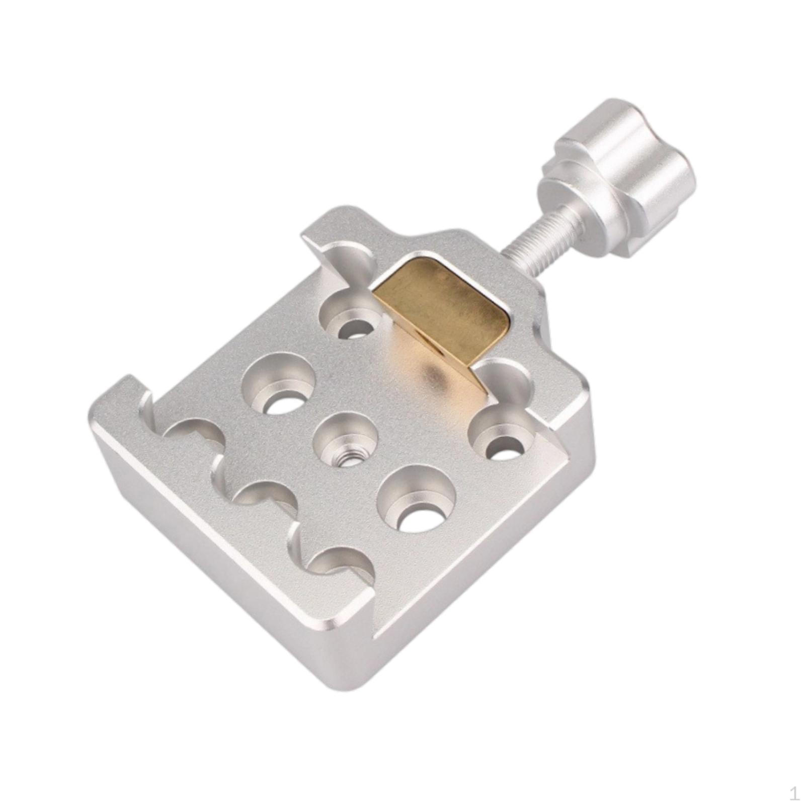 

Адаптер-зажим типа «ласточкин хвост» для телескопа серебряный