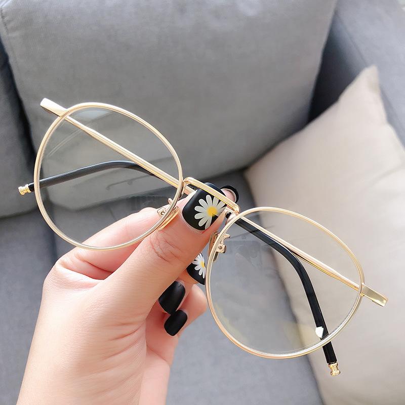 2024 Women's Fashion Trend Small Face Retro Street Photo Glasses Small Round Frame UV400 Metal Polarized Sunglasses