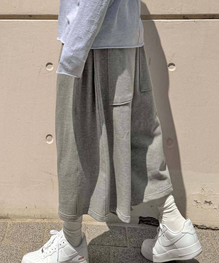 ATTENTIONROW Edition 11. Oversized Training Bermuda Capri Shorts (6 Colors)