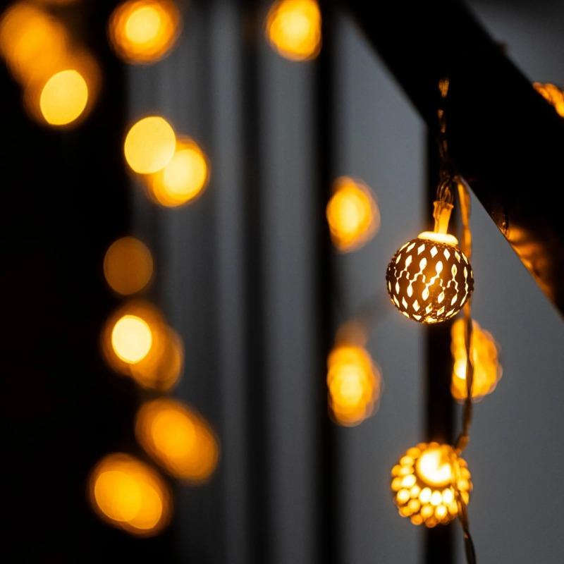 Blendende lyslenker, 20 LED 16-fots solcellelys, med 8 moduser, vanntett for innendørs og utendørs juletrær hjemme