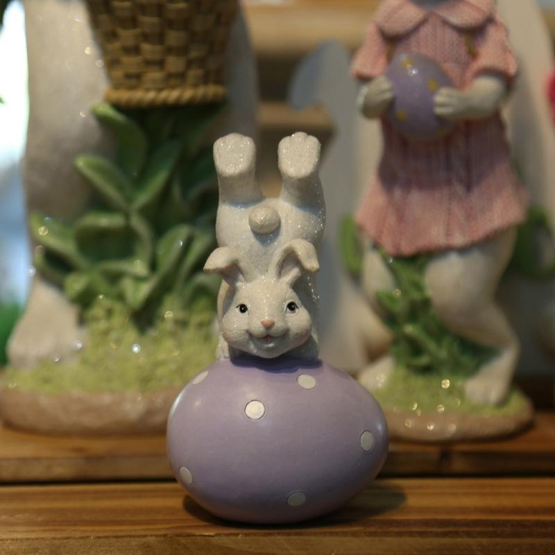 Easters Decorations Bunnies Decors Spring Figurine Table Centerpiece Resin Easters Eggs Rabbit Statue Tabletop Ornament