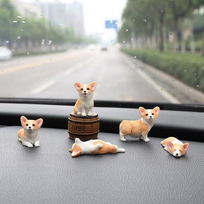 Simulation Chien Corgi Décoration de Tableau de Bord de Voiture Chien Mignon Ornement Décoratif de Tableau de Bord de Voiture Figurine de Chien en Résine Décoration Maison Bureau