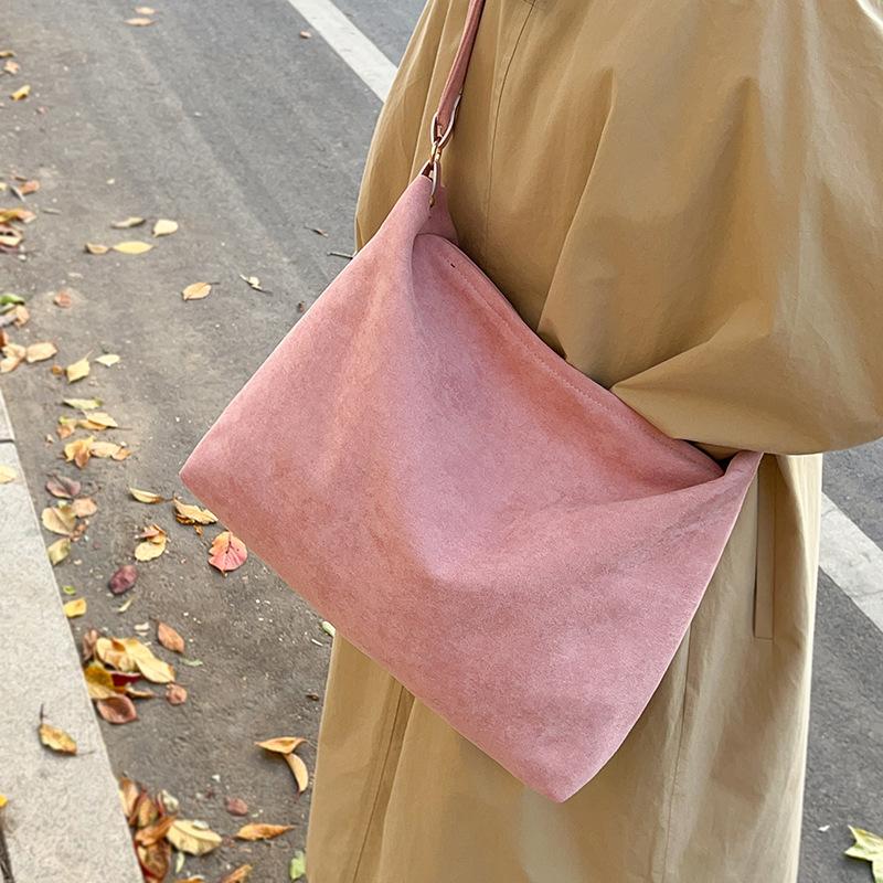 Vintage matte handbag underarm bag women's winter new casual shoulder tote bag suede messenger bag