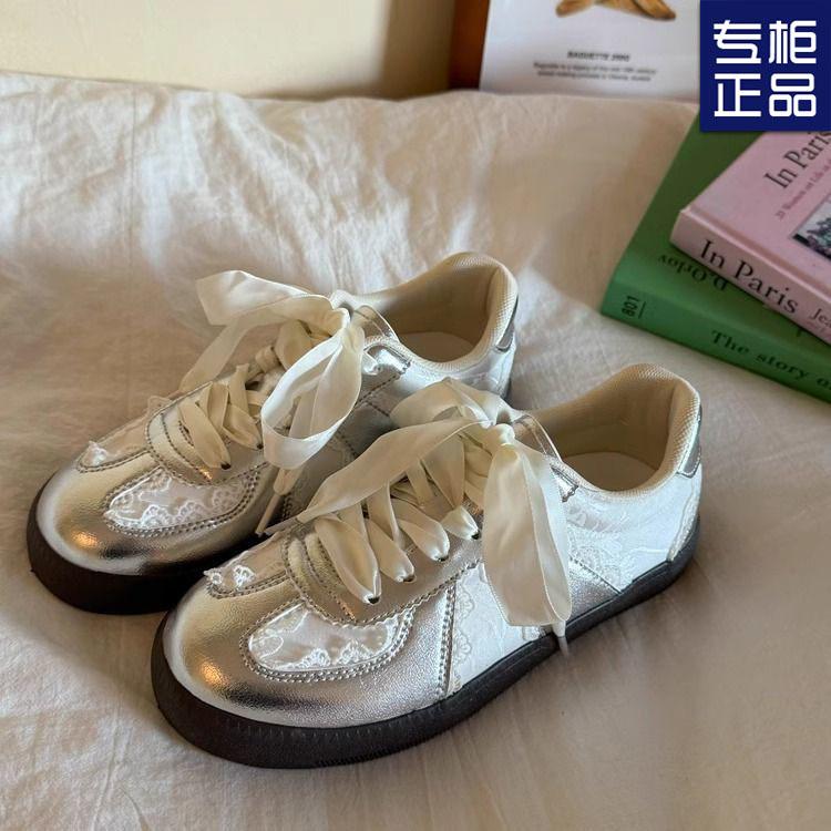Niche lace training shoes women's new silver shoes ballet casual sports little white Forrest Gump board shoes