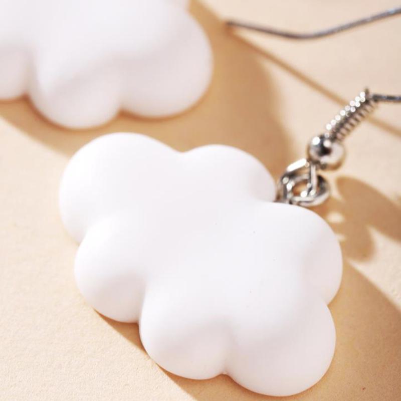 1 Pair Of Men And Women Earrings Acrylic Simple Style Cartoon Cute Cloud-shape Earrings