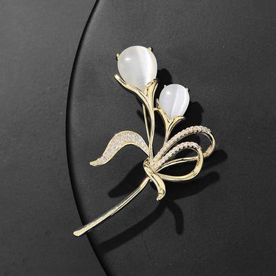 Tulip Brooch Women'S Exquisite Design Sense Niche Corsage Tide Autumn And Winter Coat Pin Accessories
