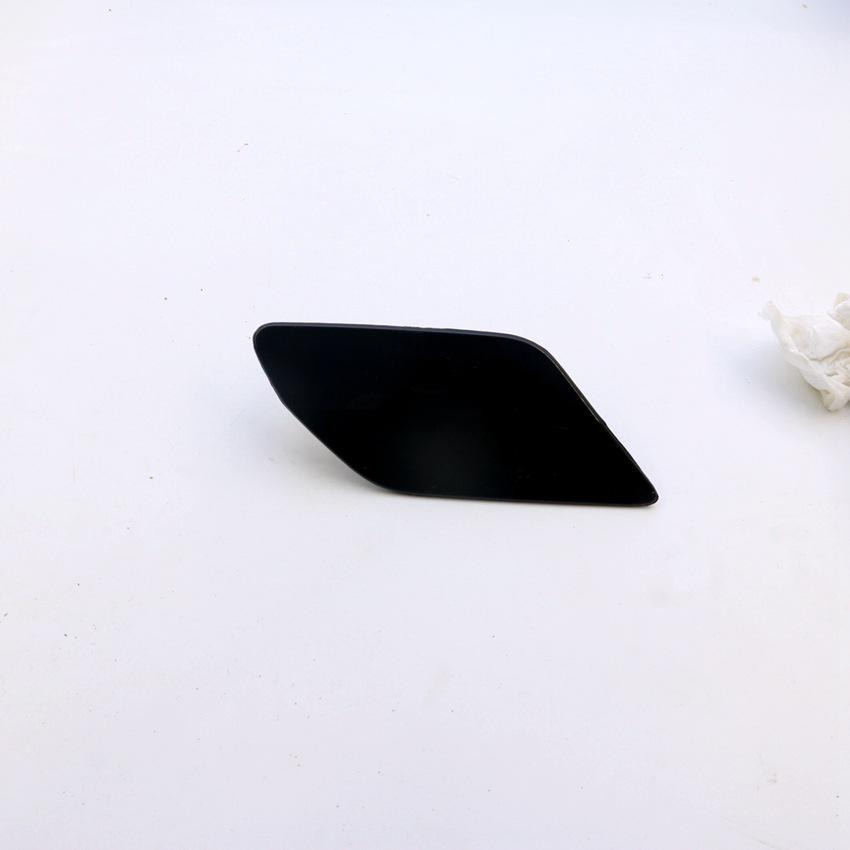 Volkswagen Golf 7.5 Front Bumper Washer Covers (Left & Right, Unpainted)